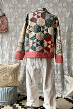 Load image into Gallery viewer, HF195 The Highlands Foundry Red Calico Quilt Utility Jacket