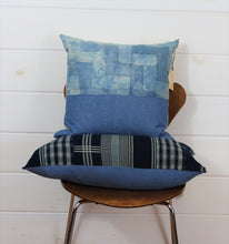 Load image into Gallery viewer, Indigo Kente Lounge Pillow
