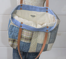 Load image into Gallery viewer, Heirloom Quilt Tote