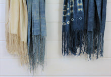 Load image into Gallery viewer, Mossi Fringe Scarves