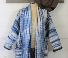 Load image into Gallery viewer, Indigo Shibori Quilted Duster