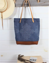 Load image into Gallery viewer, Denim Sashiko Stitch Tote