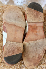 Load image into Gallery viewer, HF239 Vintage Two-Tone Spectator Shoes selected by The Highlands Foundry