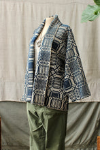 Load image into Gallery viewer, HF155 The Highlands Foundry Heirloom Cream/Navy Coverlet Coat