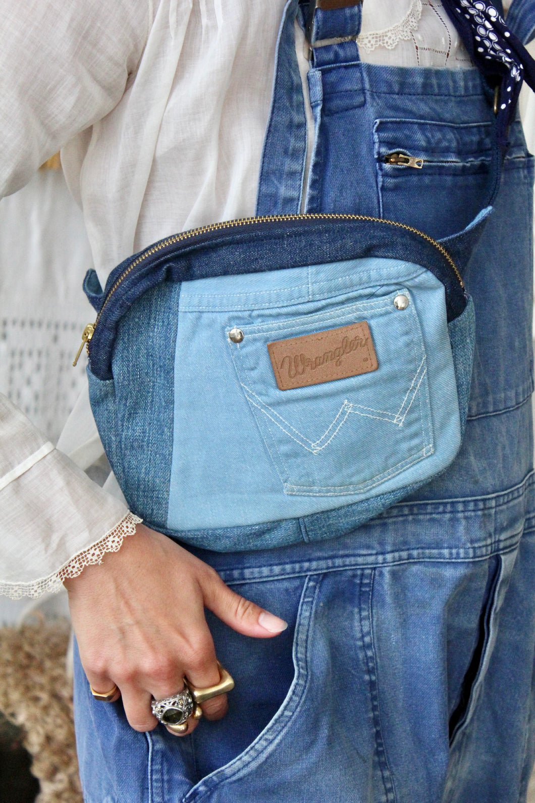 HF221 The Highlands Foundry Denim Cross Body Bag