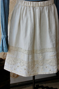 The Highlands Foundry Heirloom Midi Linen Embroidered Skirt THF97