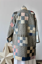 Load image into Gallery viewer, The Highlands Foundry Black Calico Quilt Coat THF35