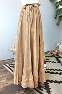 The Highlands Foundry Tan Heirloom Duster Skirt THF82