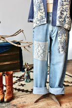 Load image into Gallery viewer, The Highlands Foundry Toile + Crochet Vintage Levi&#39;s THF80