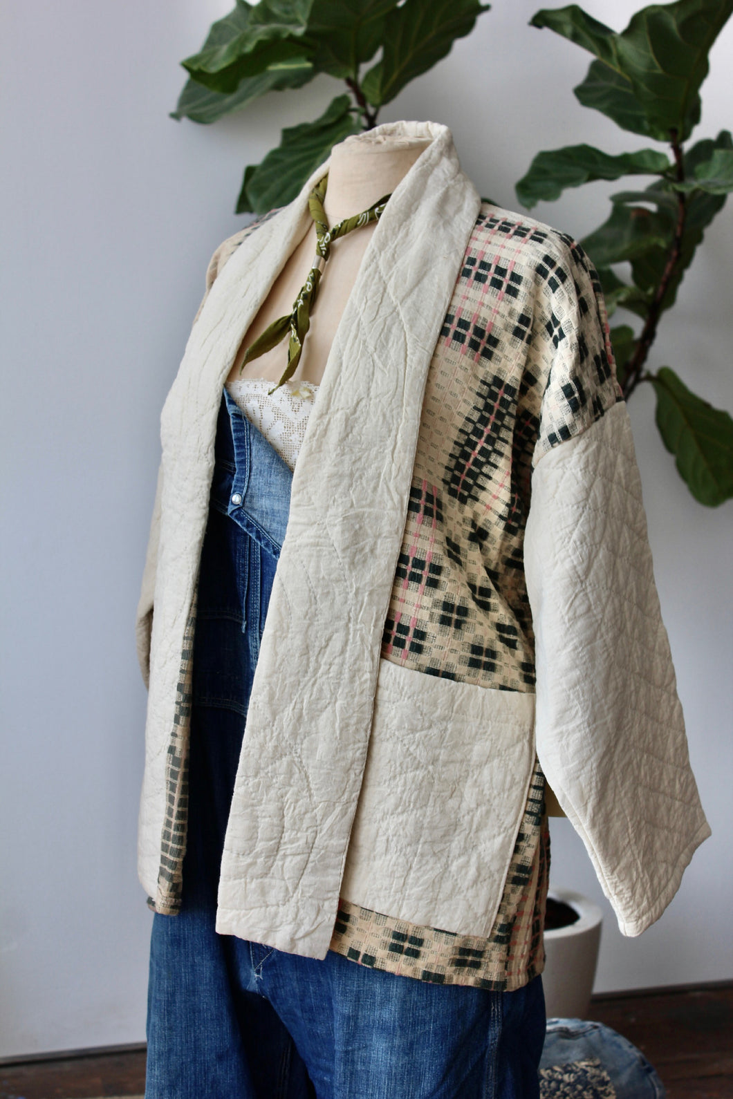 The Highlands Foundry Natural Quilt + Heirloom Coverlet Coat THF39