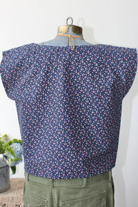 The Highlands Foundry Navy Floral Box Top THF46
