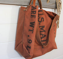 Load image into Gallery viewer, Heritage Canvas Crossbody Bag