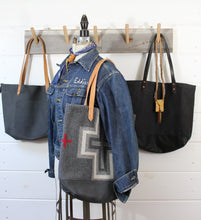 Load image into Gallery viewer, Nubuck Leather Tote