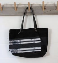 Load image into Gallery viewer, Black Kente Patchwork Tote