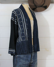 Load image into Gallery viewer, Indigo Shibori Haori jacket